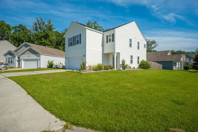 $374,000 | 228 Goshen Road, Moncks Corner, SC 29461