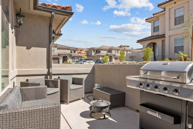 1166 North Riviera Alley Washington, UT 84780 - Photo 19 of 26 View of patio featuring a residential view and area for grilling