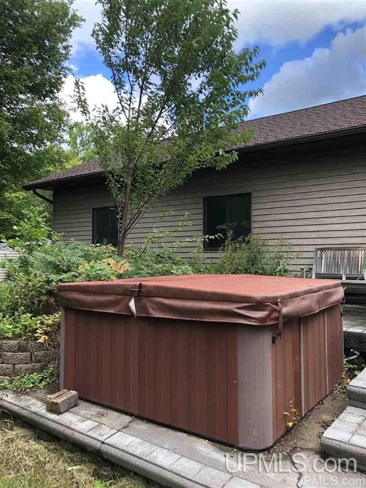 13761 North Defer Road Hurley, WI 54534 - Photo 29 of 43 Gallery Image 29