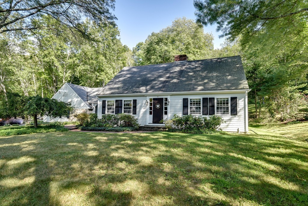 33 Old Farm Road Dover, MA 02030 - Photo 2 of 21 Gallery Image 2