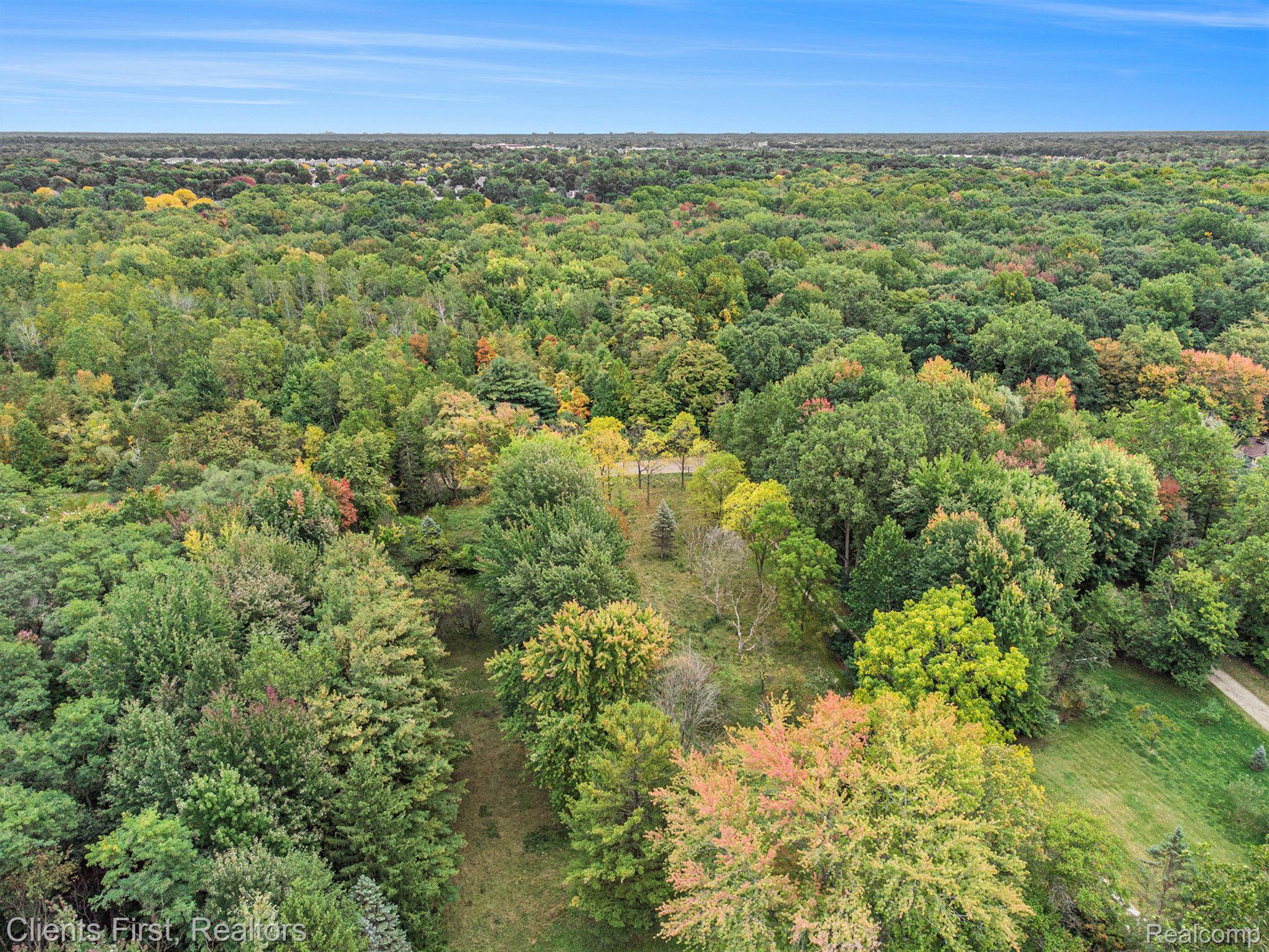 7655 Koppernick Road Canton, MI 48187 - Photo 9 of 15