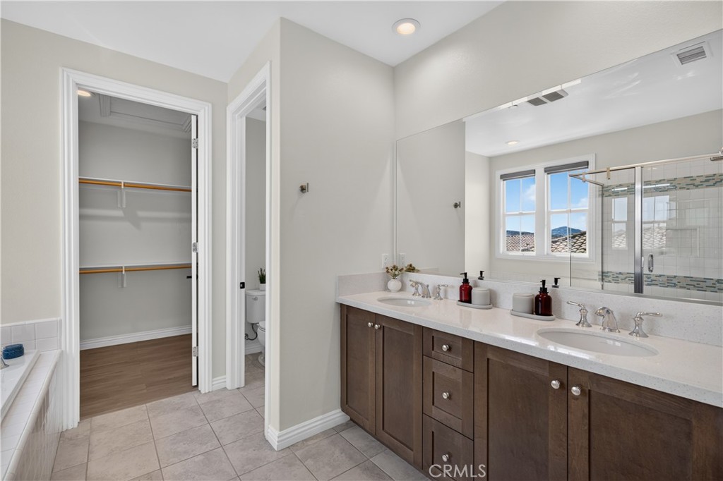 20656 West Chestnut Circle Porter Ranch, CA 91326 - Photo 20 of 31