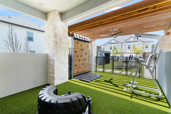 $2,495 | 28325-106 Birnham Woods Drive, Spring, TX 77386