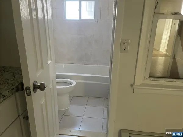 $1,750 | 345 Sussex Street, Paterson, NJ 07503