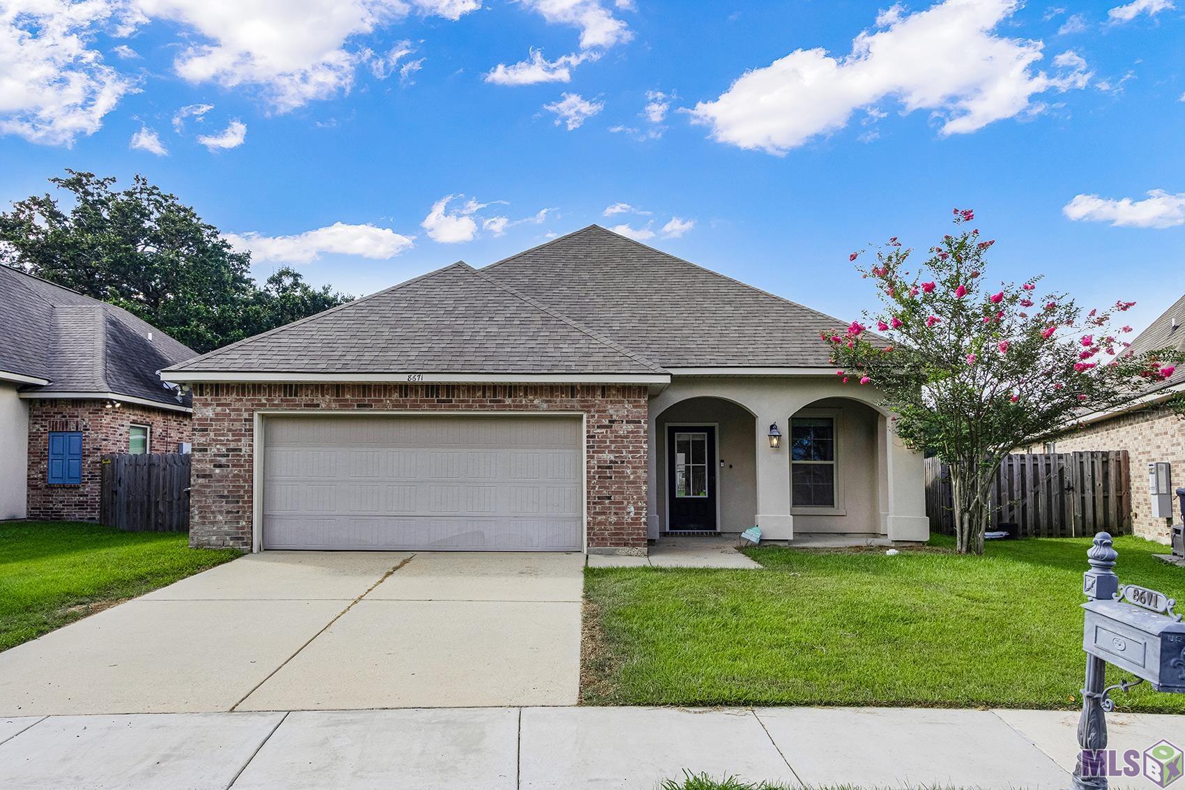 8671 Summer Grove Avenue Baton Rouge, LA 70820 - Photo 1 of 23