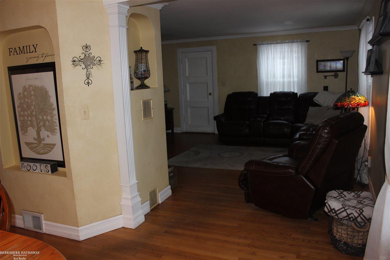 131 Minot Street Romeo, MI 48065 - Photo 17 of 41 31365450-16.JPG