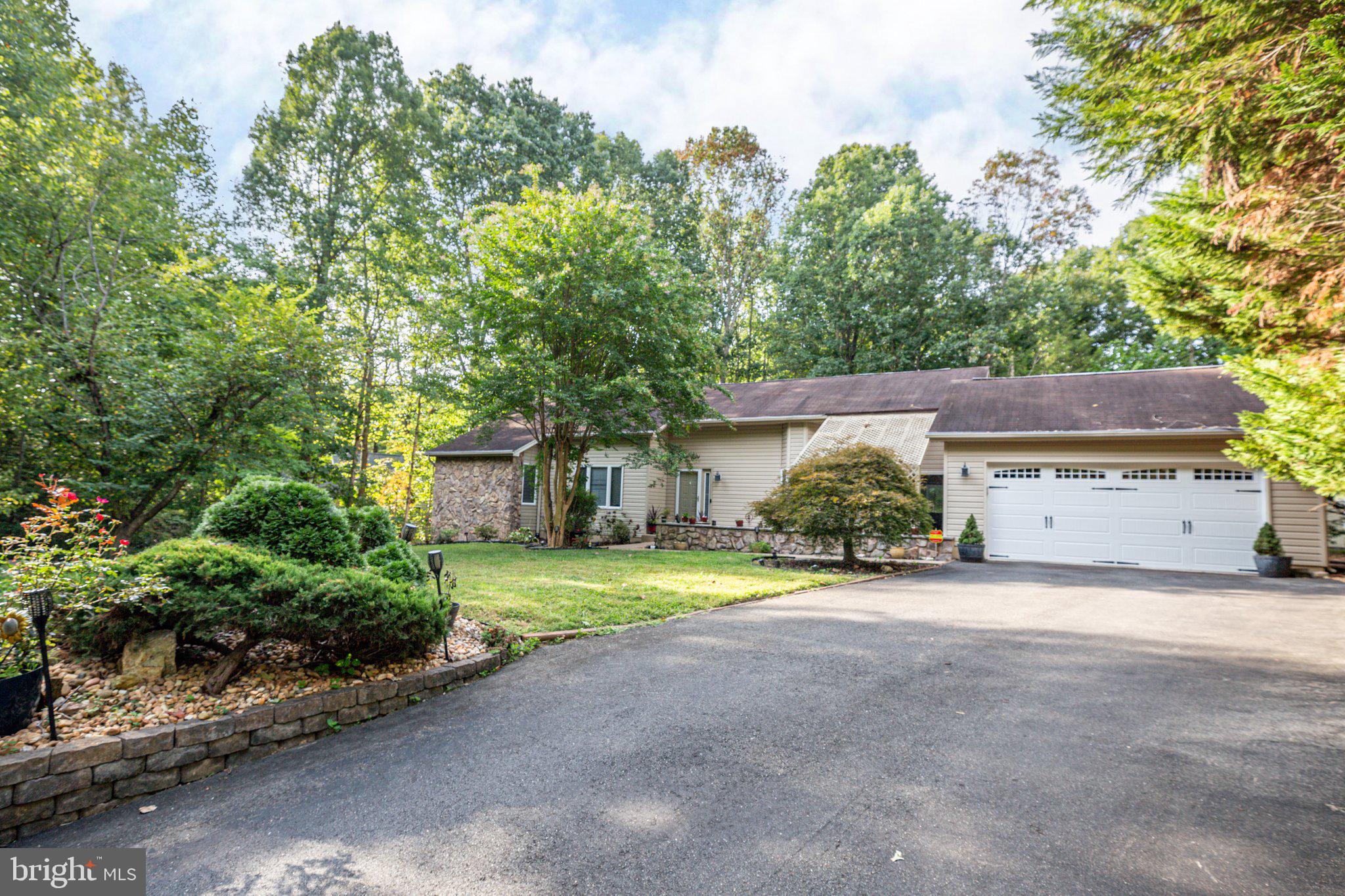 203 Constitution Boulevard Locust Grove, VA 22508 - Photo 2 of 47