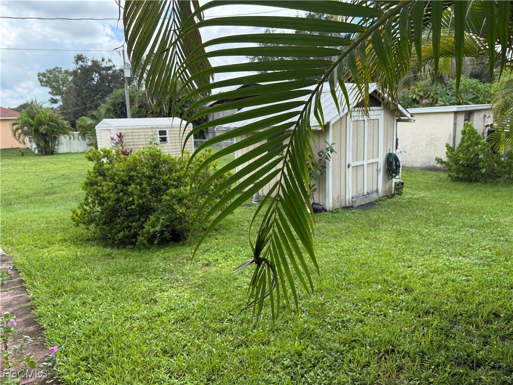 2260 Thompson Road Alva, FL 33920 - Photo 4 of 13 a view of a garden