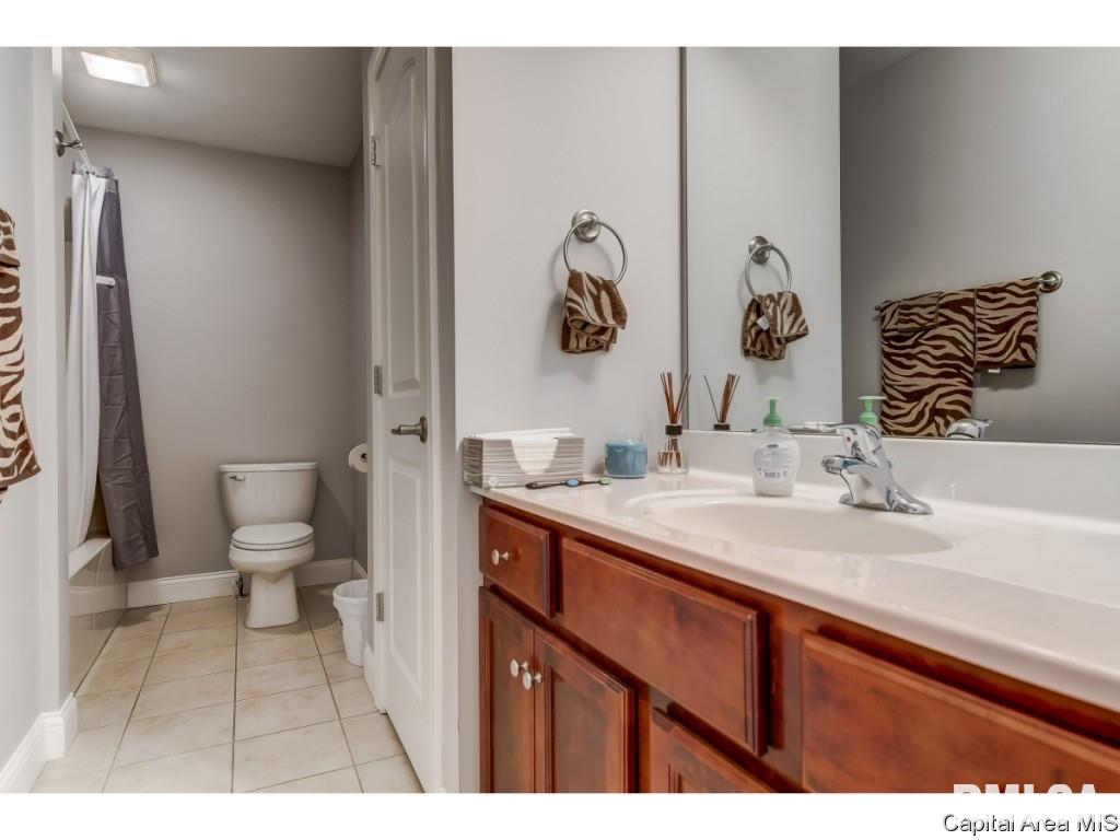 2922 Cronin Drive Springfield, IL 62711 - Photo 16 of 20