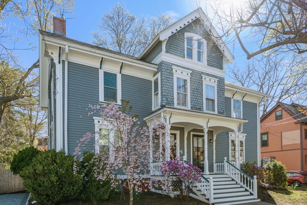 24 Otis Street, Unit 24 Watertown, MA 02472 - Photo 1 of 25
