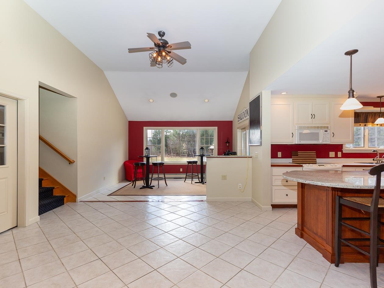 32 Prescott Road Brentwood, NH 03833 - Photo 7 of 40