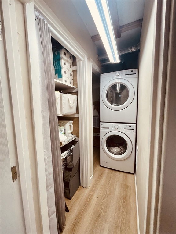 41 Cohasset Road Buzzards Bay, MA 02532 - Photo 19 of 30 a utility room with dryer and washer