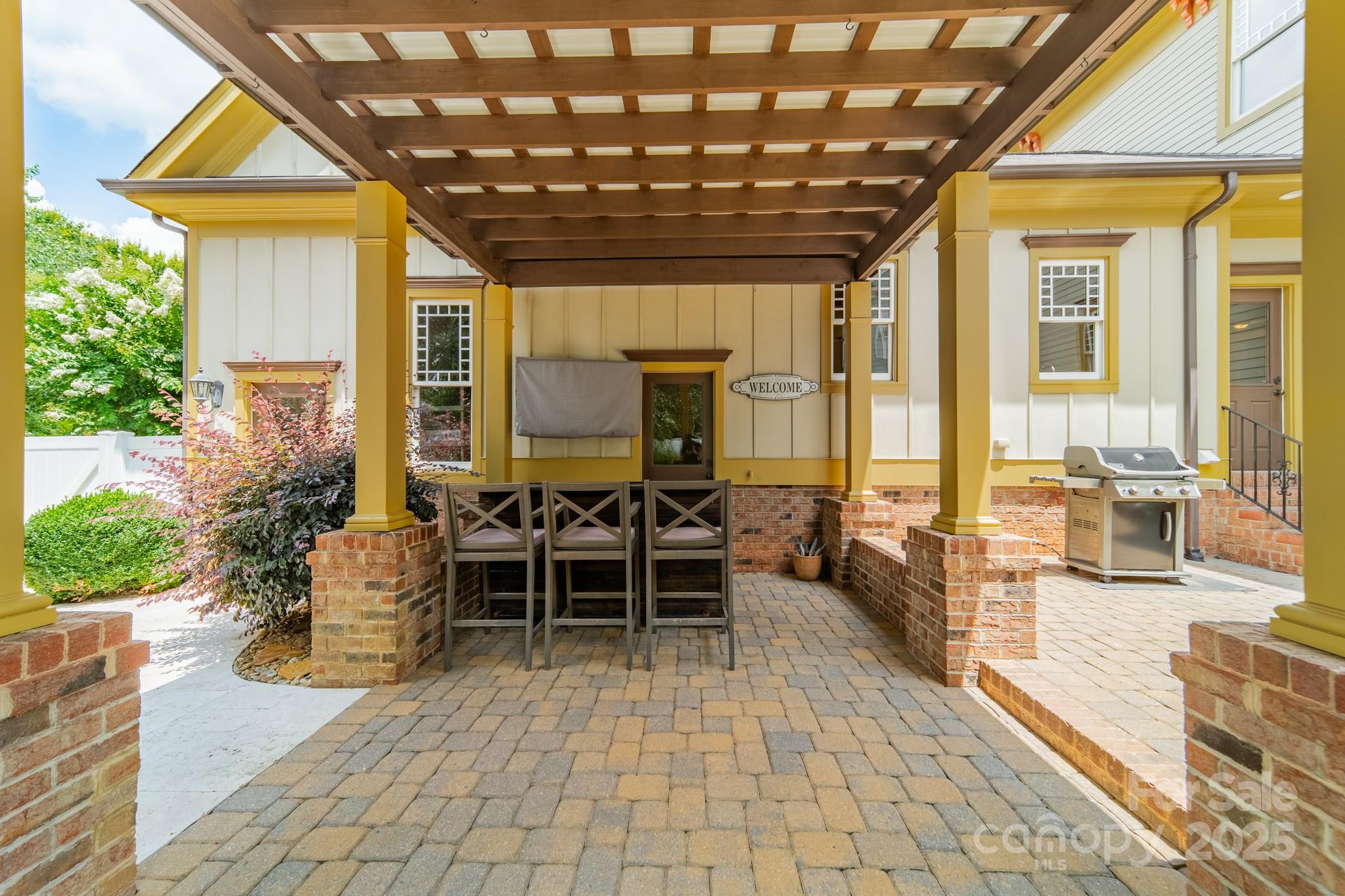 406 Bull Finch Bend Fort Mill, SC 29708 - Photo 38 of 48 a lobby with furniture and potted plants