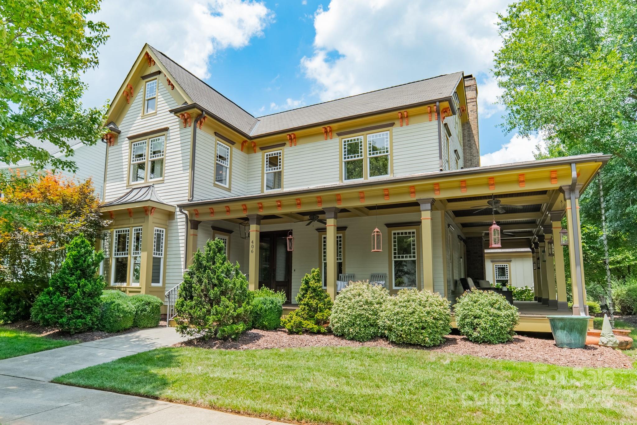 406 Bull Finch Bend Fort Mill, SC 29708 - Photo 42 of 48 front view of a house with a yard