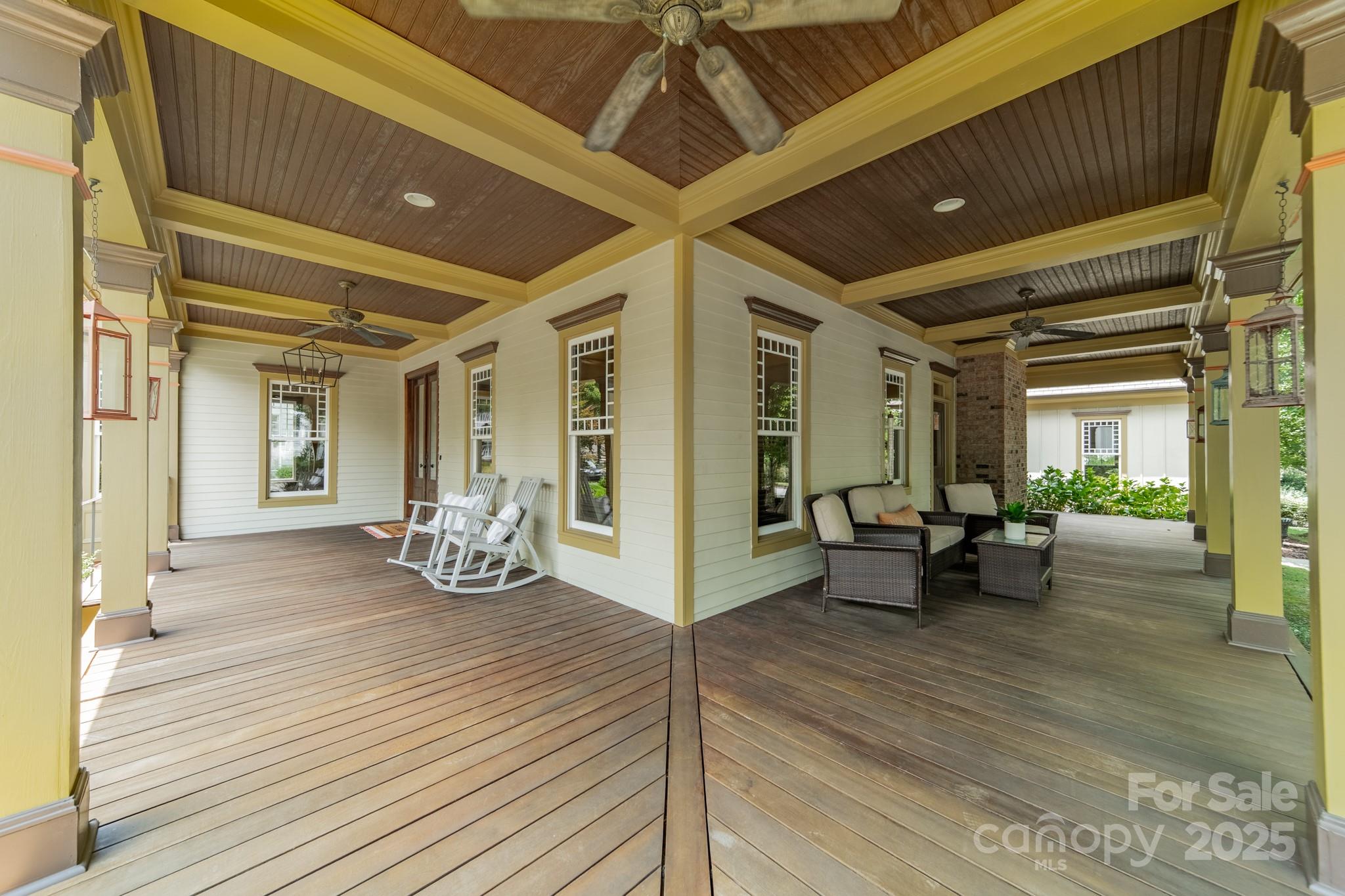 406 Bull Finch Bend Fort Mill, SC 29708 - Photo 5 of 48 a view of a livingroom with seating space