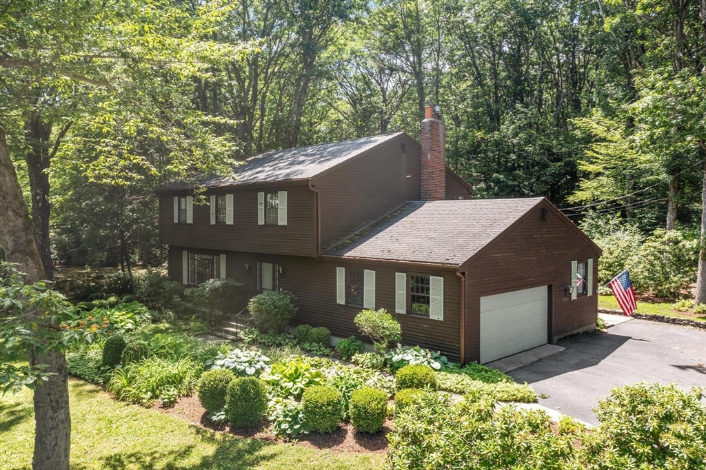 3 Highfield Road Gardner, MA 01440 - Photo 3 of 32
