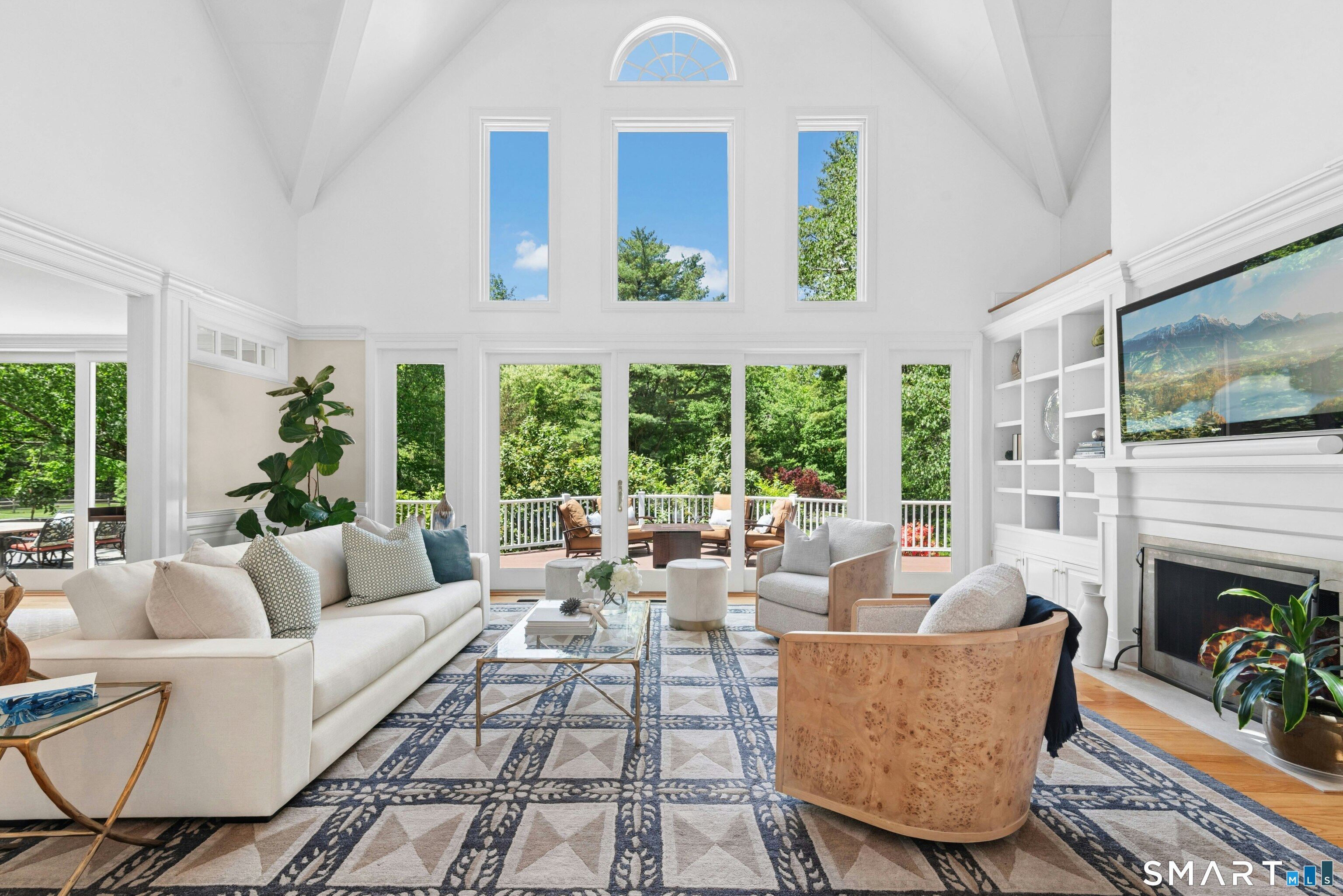 610 Cheese Spring Road New Canaan, CT 06840 - Photo 5 of 38