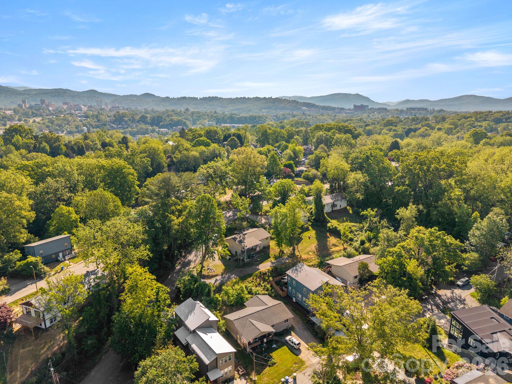 104 Millbrook Road Asheville, NC 28806 - Photo 12 of 16