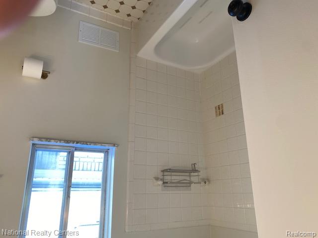903 Roselawn Drive Rochester, MI 48307 - Photo 12 of 12