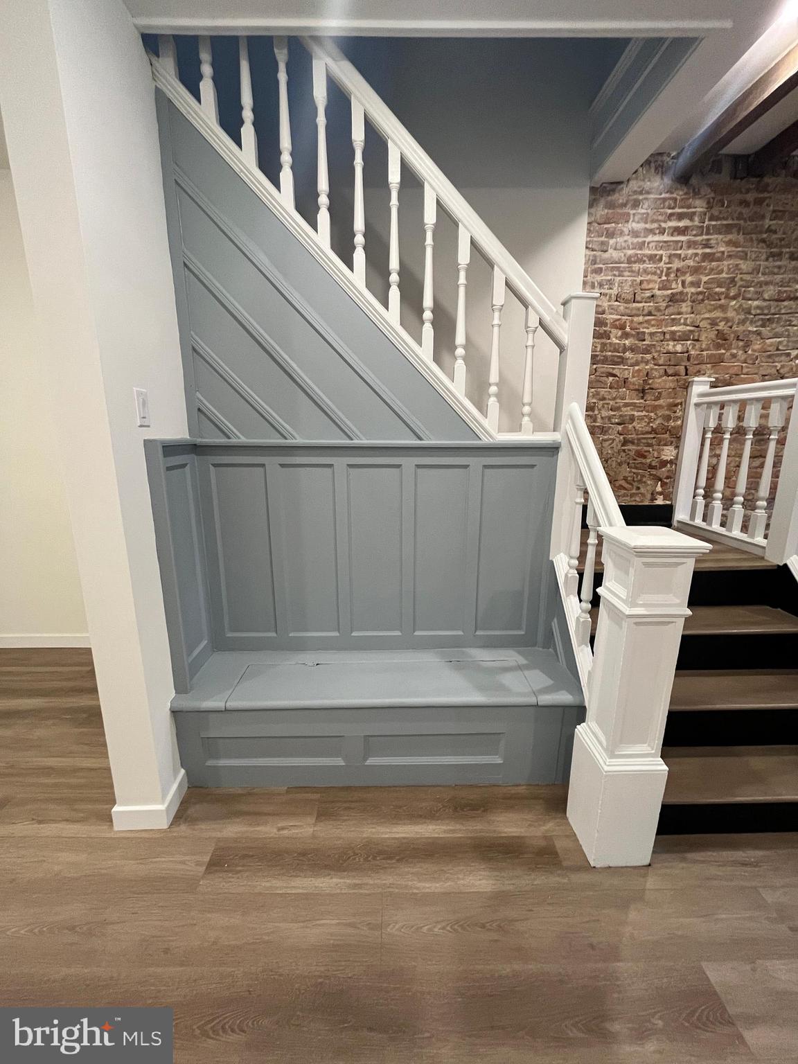 5712 Cedar Avenue Philadelphia, PA 19143 - Photo 16 of 56 a view of entryway