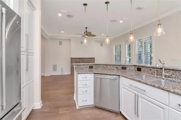 $7,250 | 947 Hemingway Circle, Tampa, FL 33602