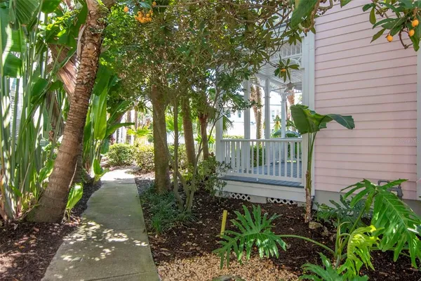 $7,250 | 947 Hemingway Circle, Tampa, FL 33602