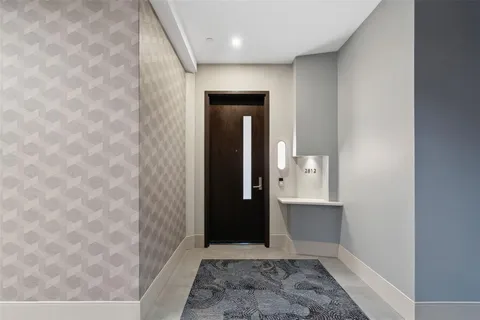 $1,099,000 | 2600 West 7th Street, Unit 2812, Fort Worth, TX 76107