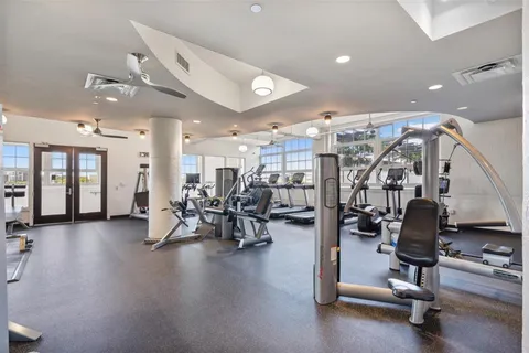 $1,099,000 | 2600 West 7th Street, Unit 2812, Fort Worth, TX 76107