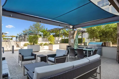 $1,099,000 | 2600 West 7th Street, Unit 2812, Fort Worth, TX 76107