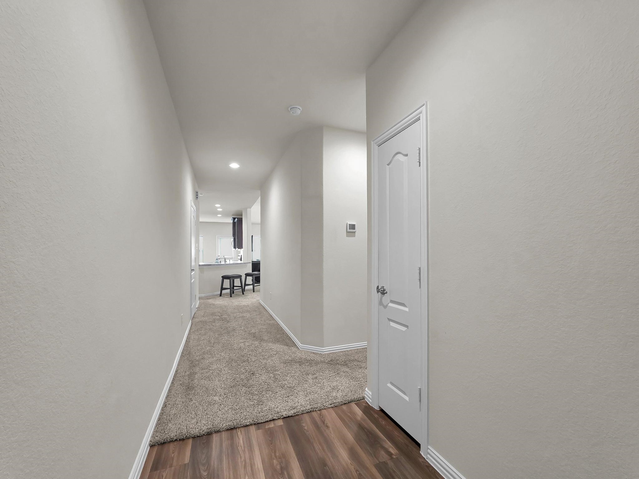 398 Shoreview Drive Conroe, TX 77303 - Photo 6 of 33