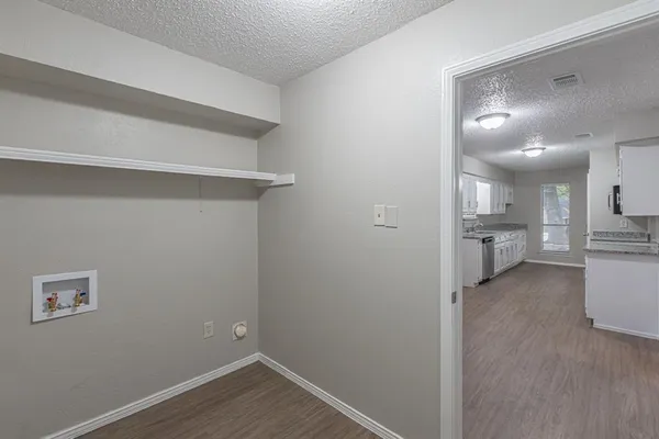 $329,900 | 911 Cambridge Drive, Duncanville, TX 75137