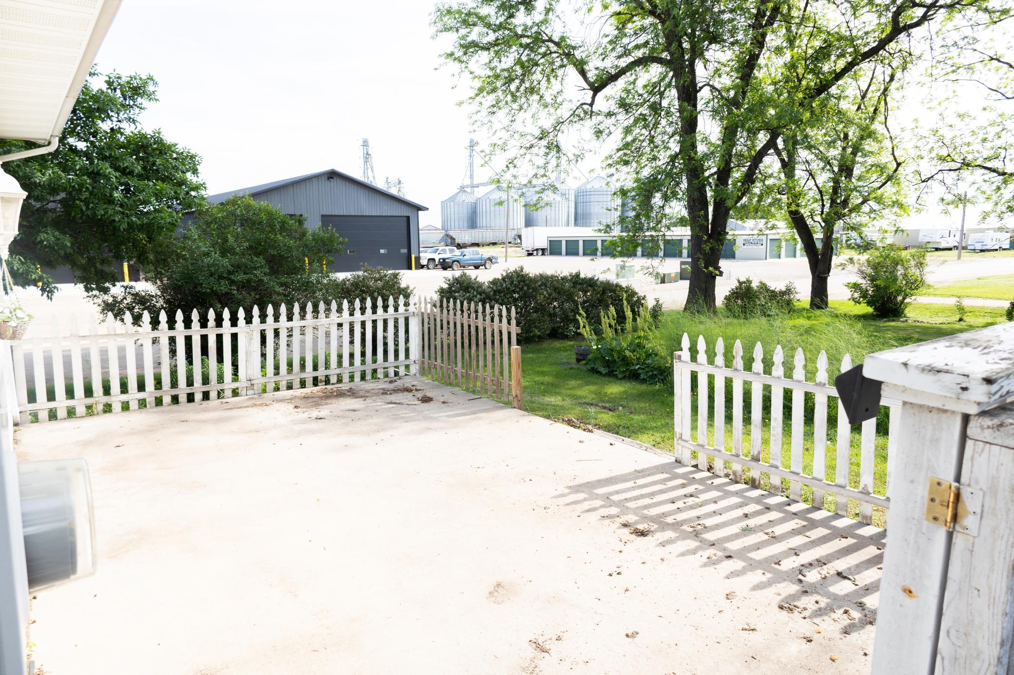 104 Indiana Avenue Adrian, MN 56110 - Photo 45 of 48