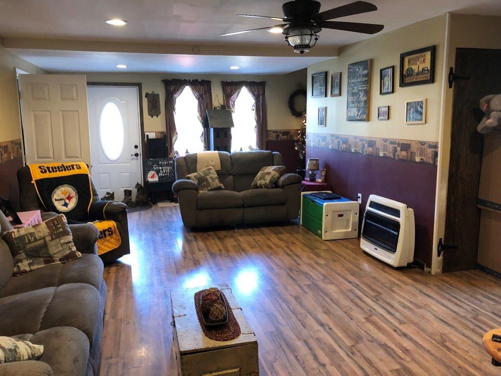 300 Hoy Run Road Spraggs, PA 15362 - Photo 10 of 19