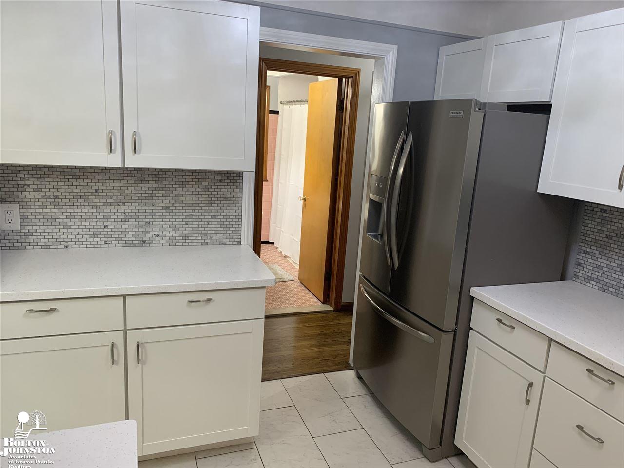 464 Moran Road Grosse Pointe Farms, MI 48236 - Photo 12 of 29