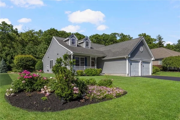 $614,900 | 20 Rimwood Drive, Smithfield, RI 02917