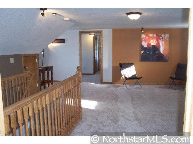1245 Parallel Street Chaska, MN 55318 - Photo 6 of 9 Gallery Image 6