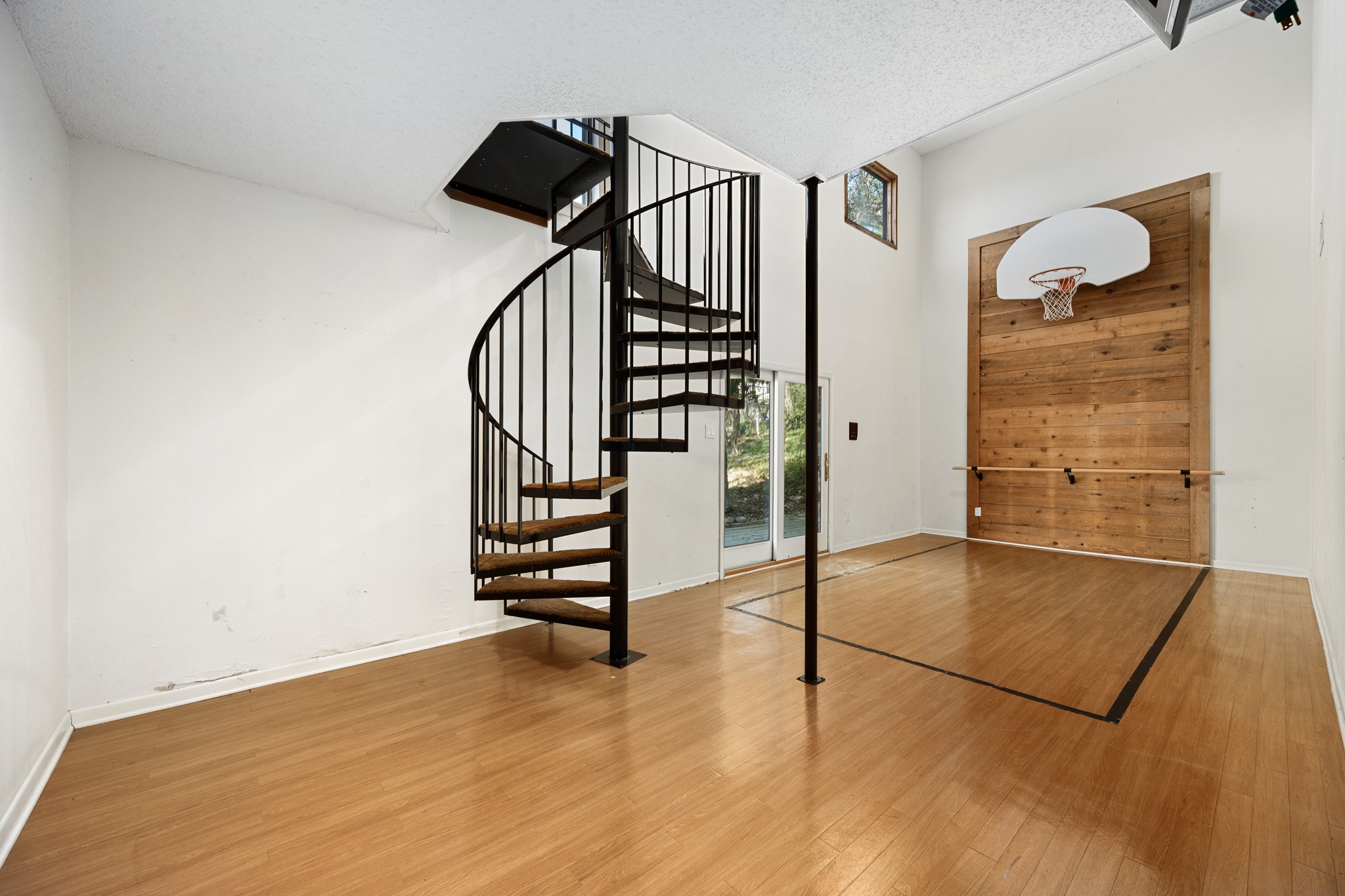 9106 Yucca Mountain Road Austin, TX 78759 - Photo 20 of 40