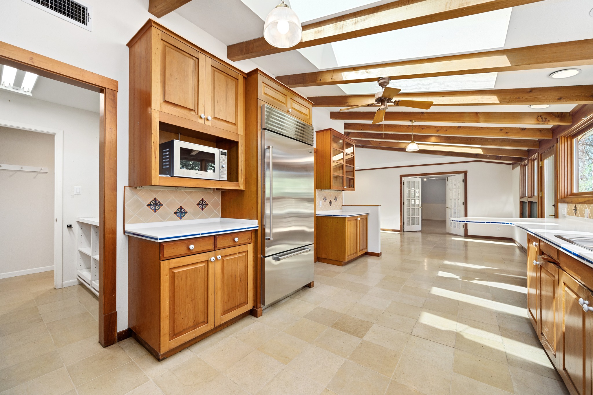 9106 Yucca Mountain Road Austin, TX 78759 - Photo 10 of 40