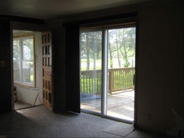 7430 Riga Highway Riga, MI 49276 - Photo 2 of 6 20093289-1.JPG