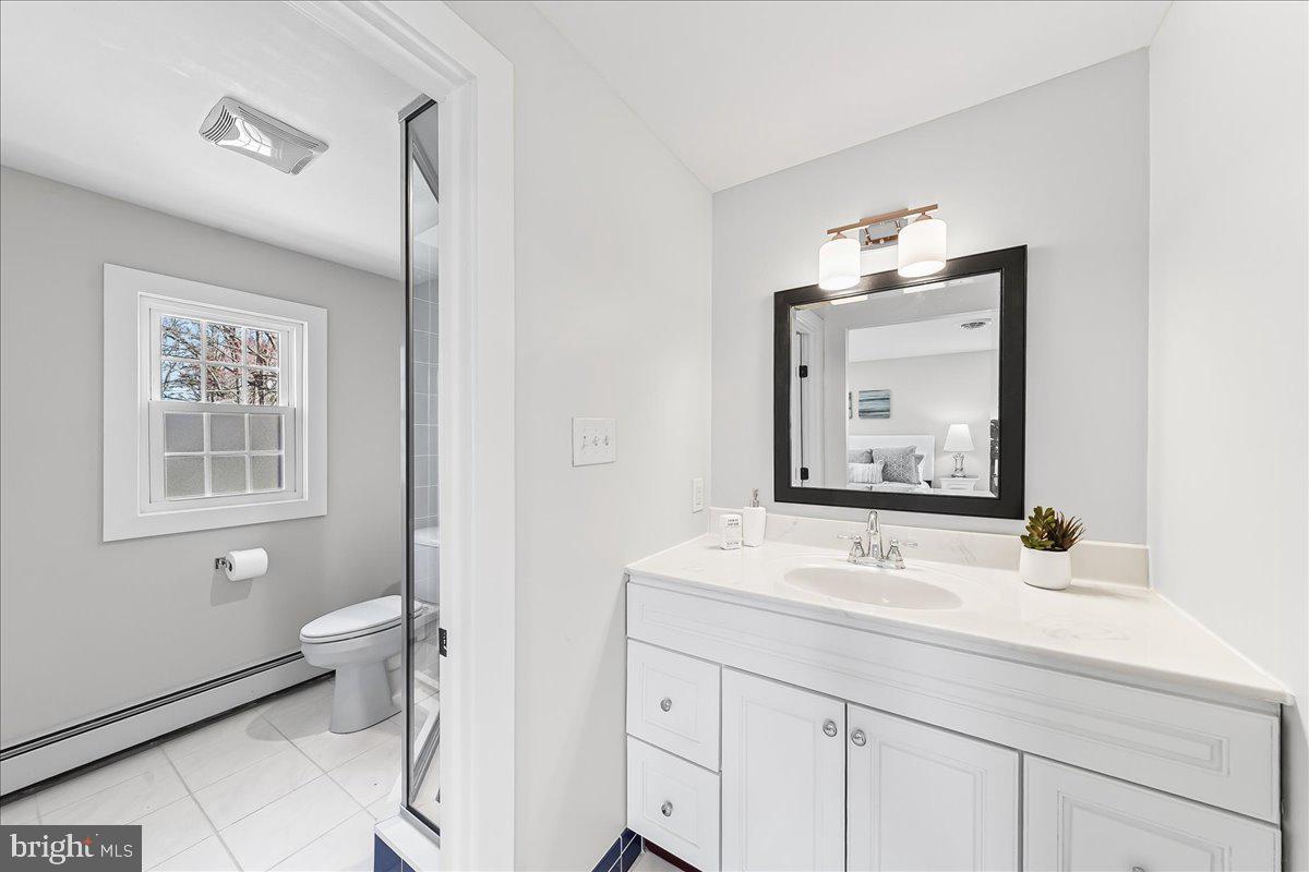 205 Garnet Lane Wallingford, PA 19086 - Photo 30 of 37 Primary Bathroom