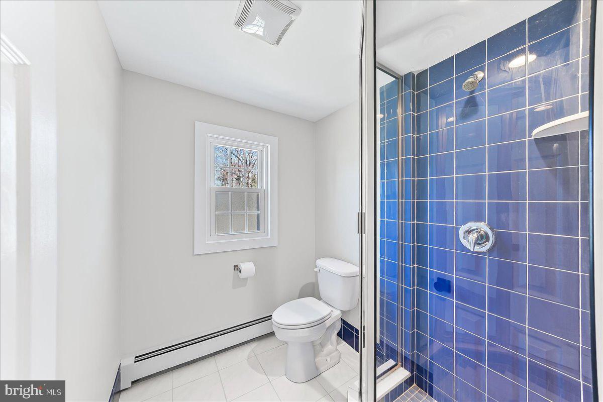 205 Garnet Lane Wallingford, PA 19086 - Photo 31 of 37 Primary Bathroom