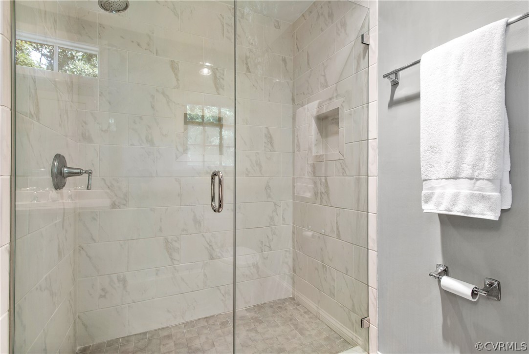 14140 Netherfield Drive Midlothian, VA 23113 - Photo 28 of 48 a bathroom with a shower