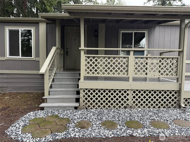 $190,000 | 8215 192nd St Court East, Unit 34, Spanaway, WA 98387