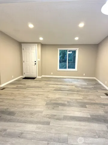 $190,000 | 8215 192nd St Court East, Unit 34, Spanaway, WA 98387