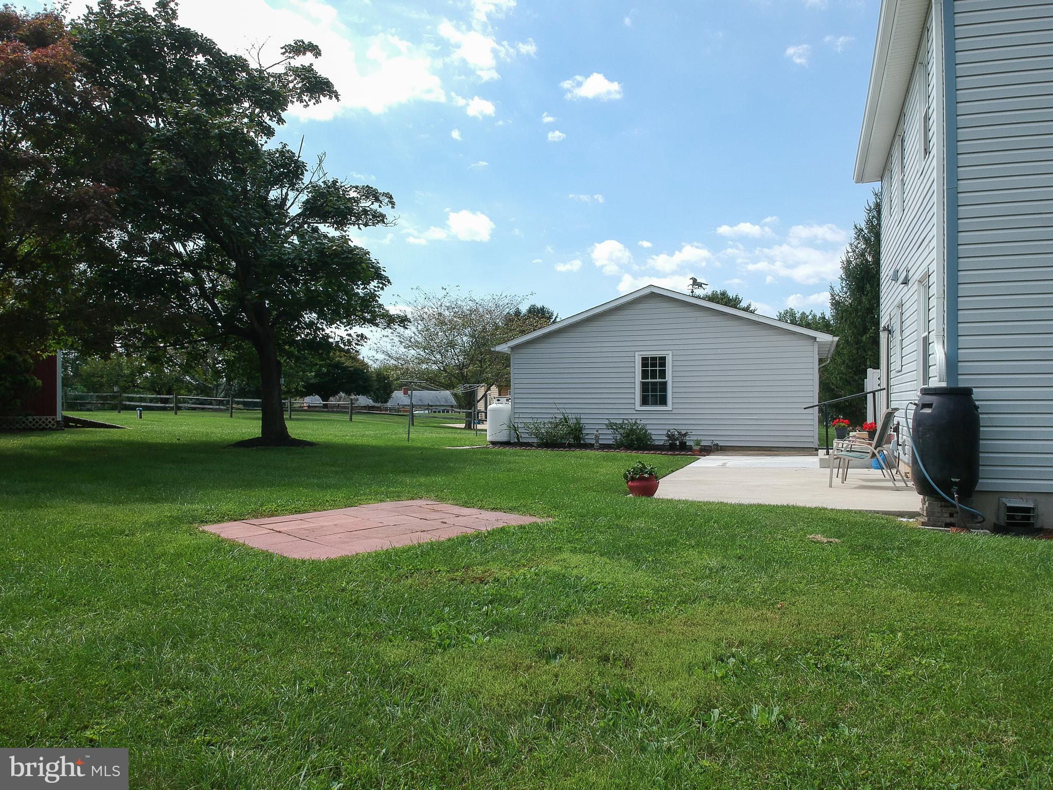 4208 Arthur Shipley Road Westminster, MD 21157 - Photo 31 of 35 Backyard (rear of home, rear of detached garage)