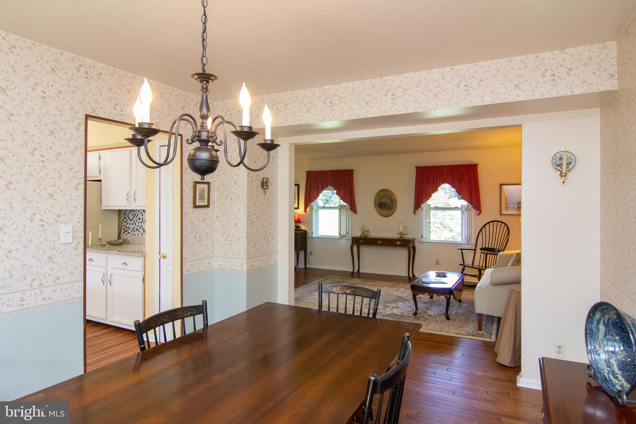 4208 Arthur Shipley Road Westminster, MD 21157 - Photo 8 of 35 Dining Room