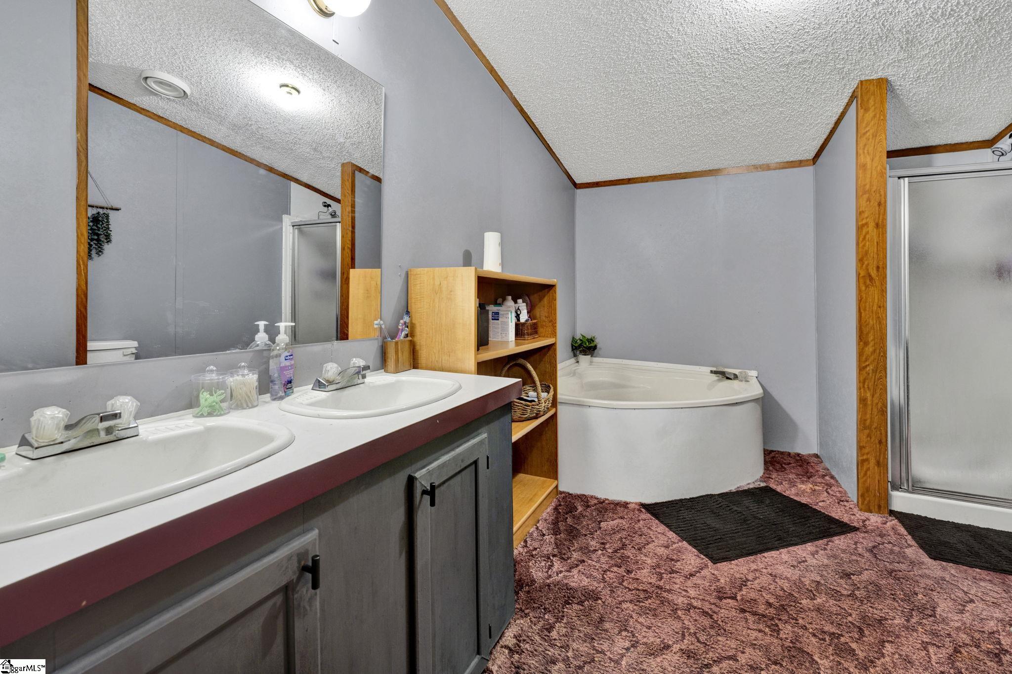 332 Groce Meadow Road Taylors, SC 29687 - Photo 6 of 25 Gallery Image 6