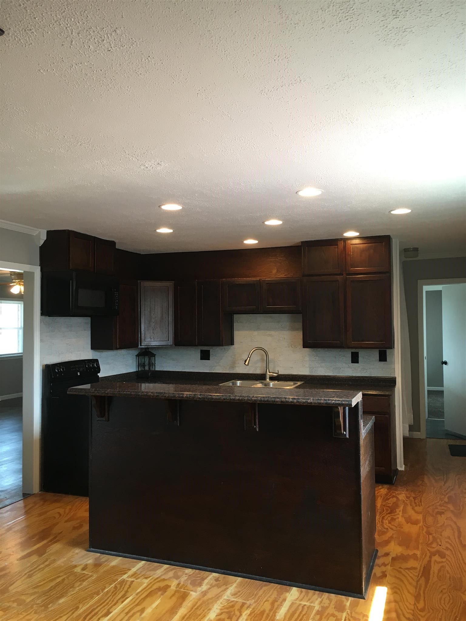 14641 Old State Road Evansville, IN 47725 - Photo 13 of 30 Gallery Image 13