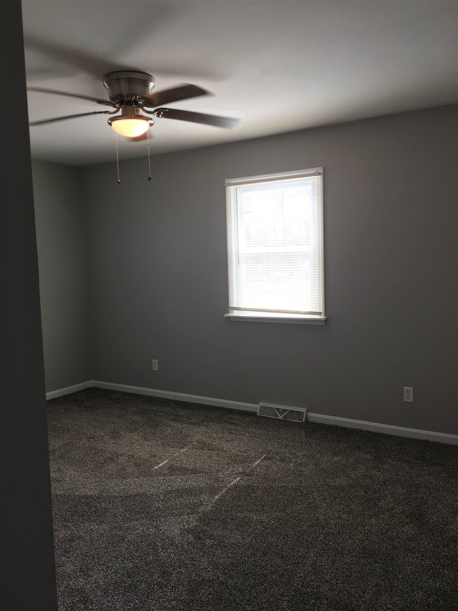 14641 Old State Road Evansville, IN 47725 - Photo 23 of 30 Gallery Image 23