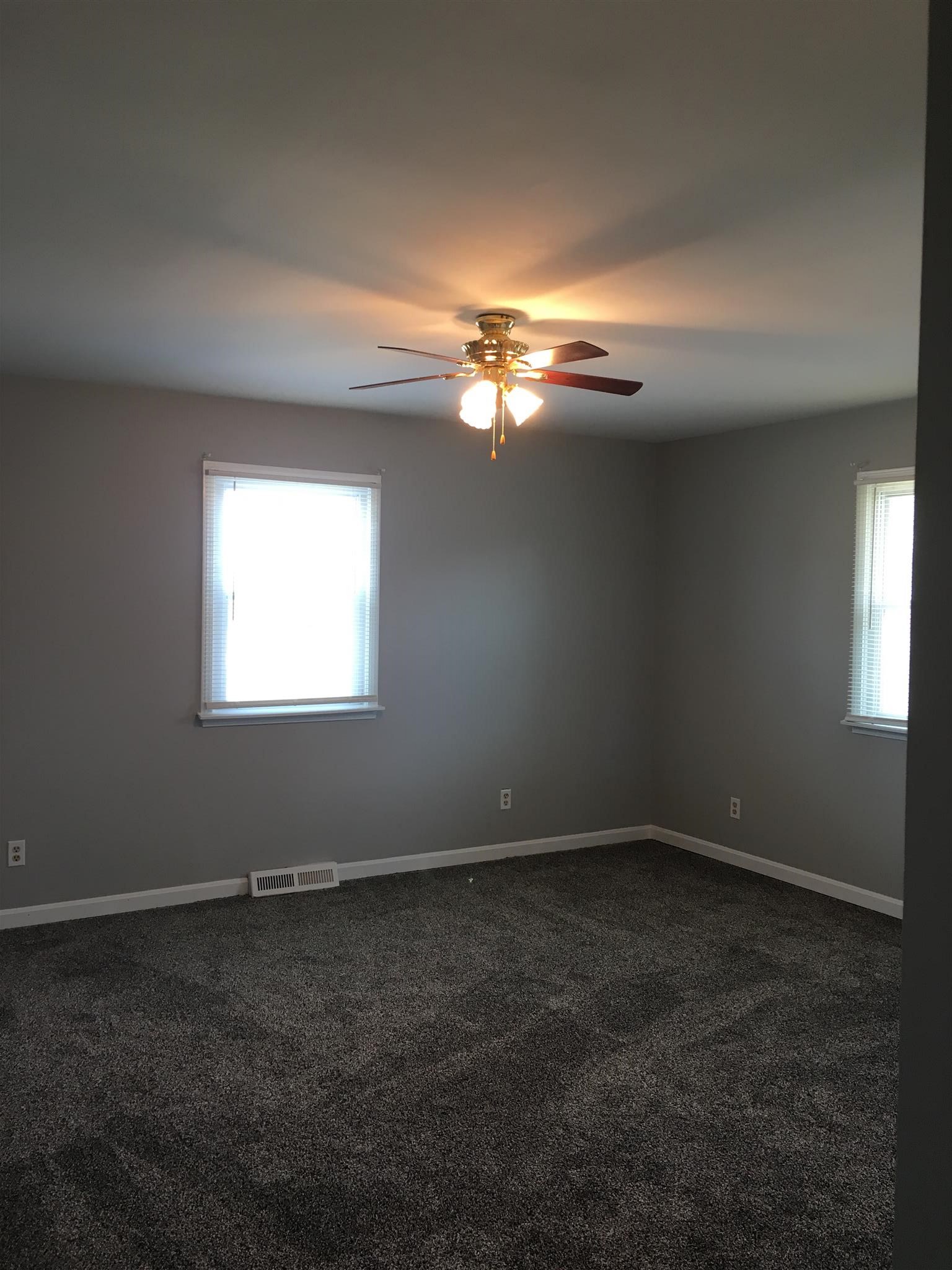 14641 Old State Road Evansville, IN 47725 - Photo 24 of 30 Gallery Image 24